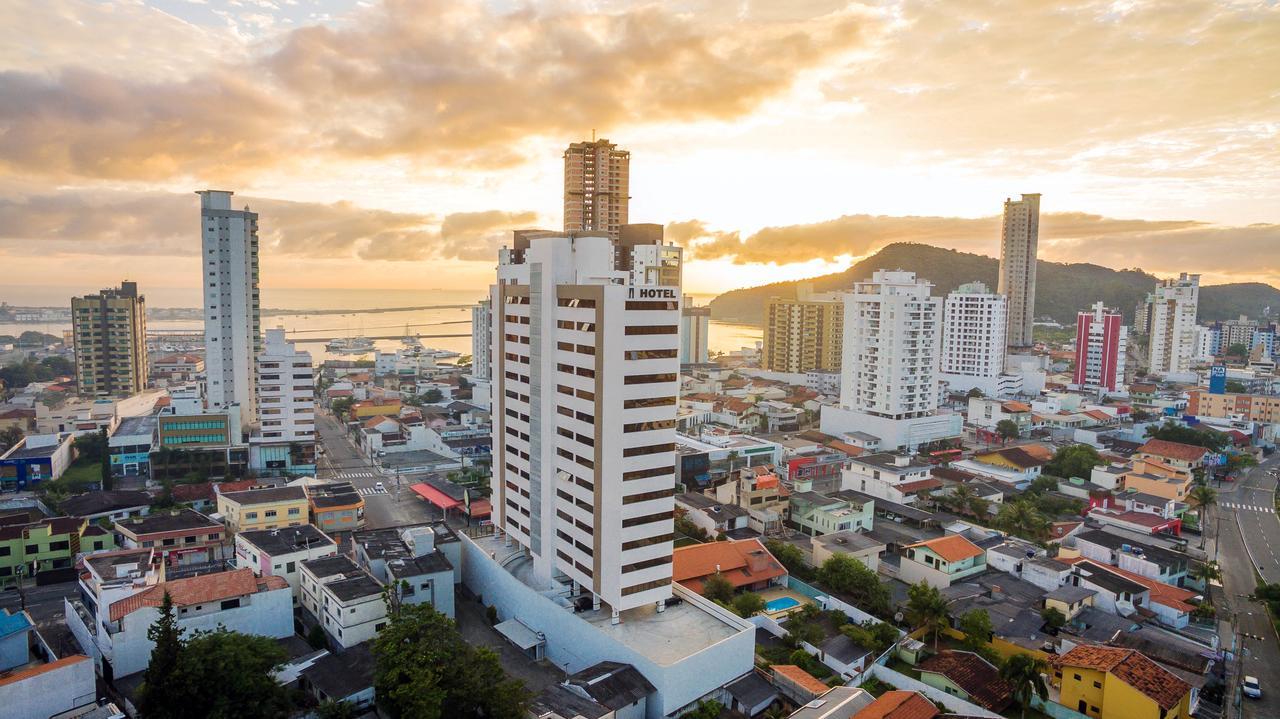 Innovare Slim Hotel - Itajai/Navegantes Esterno foto
